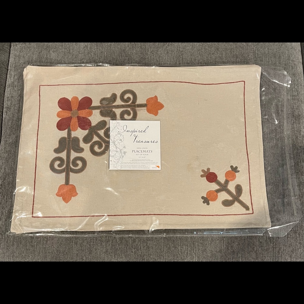 New Inspired Treasures 100% Linen Placemats Set Of Four 13” X 19”